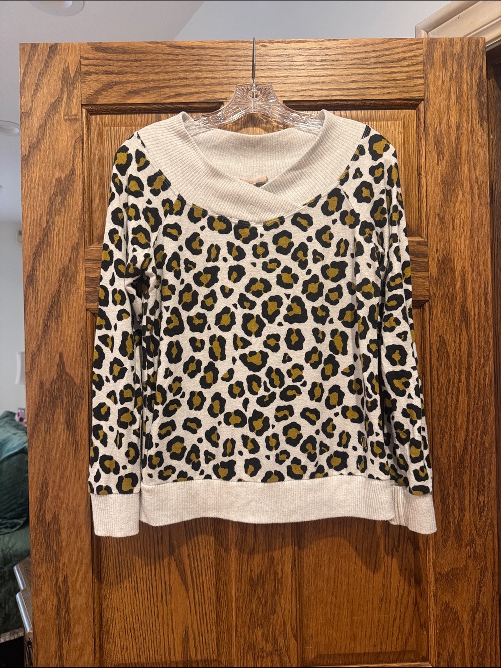 Leopard Print Scoop Neck Sweater in Cream & Olive